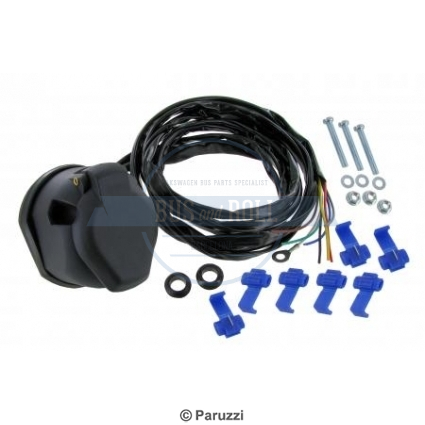 tow-bar-cable-box-7-poles-included-15-meter-wiring