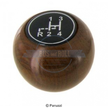 wooden-shift-knob-with-shift-pattern