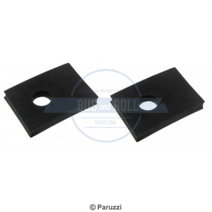 lower-rubber-pad-for-body-mounting-on-the-rear-support-per-pair